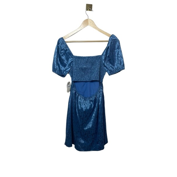 NWT Altar’d State Jocelyn Floral Daisy Puff Sleeve Satin Dress in Blue Size S - Picture 11 of 14